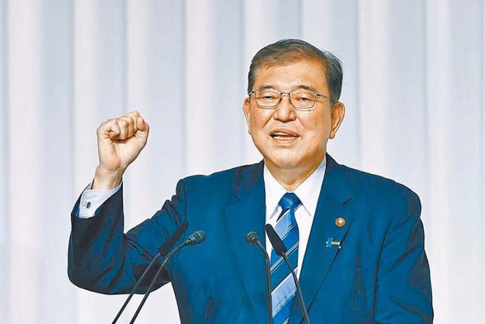 日本新任首相石破茂曾提出「亞洲版北約」主張，在外交政策上被視為「鷹派」，他的想法卻被美國打槍。