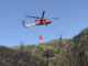 陽明山驚傳火警，在現場警義消同仁地面全力滅火，以及空勤總隊派出黑鷹直升機NA-709執行3架次投水下完成滅火。