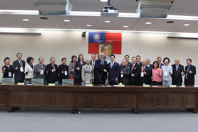 國際扶輪總部代表訪團一行拜會蔣萬安市長