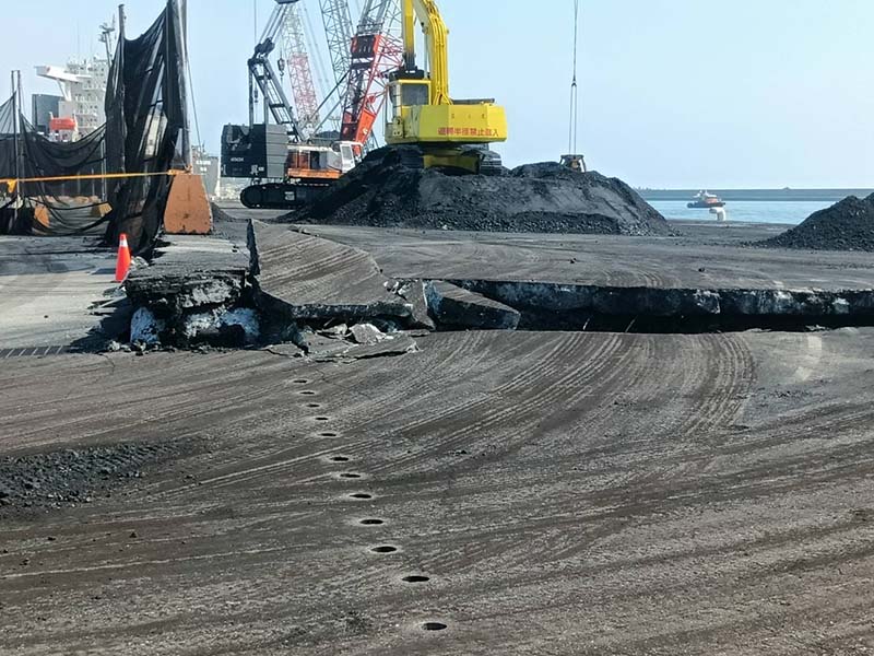 不斷更新》花蓮港「卡利普索輪」斷纜 18碼頭疑似油管破裂