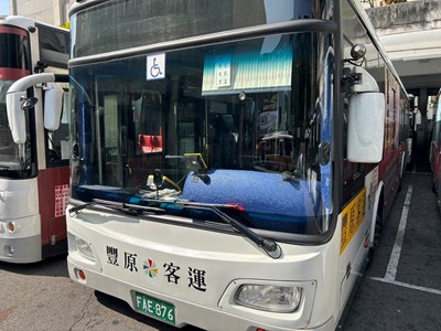 智慧盲區偵測少死角 中市1400輛公車安裝駕駛輔助系統